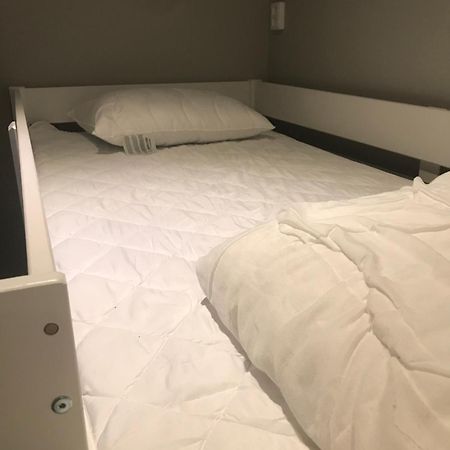 Grad Hotel And Hostel Стокгольм Экстерьер фото