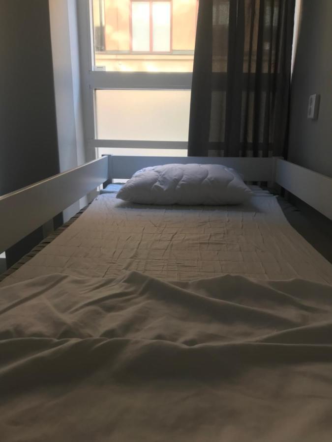 Grad Hotel And Hostel Стокгольм Экстерьер фото