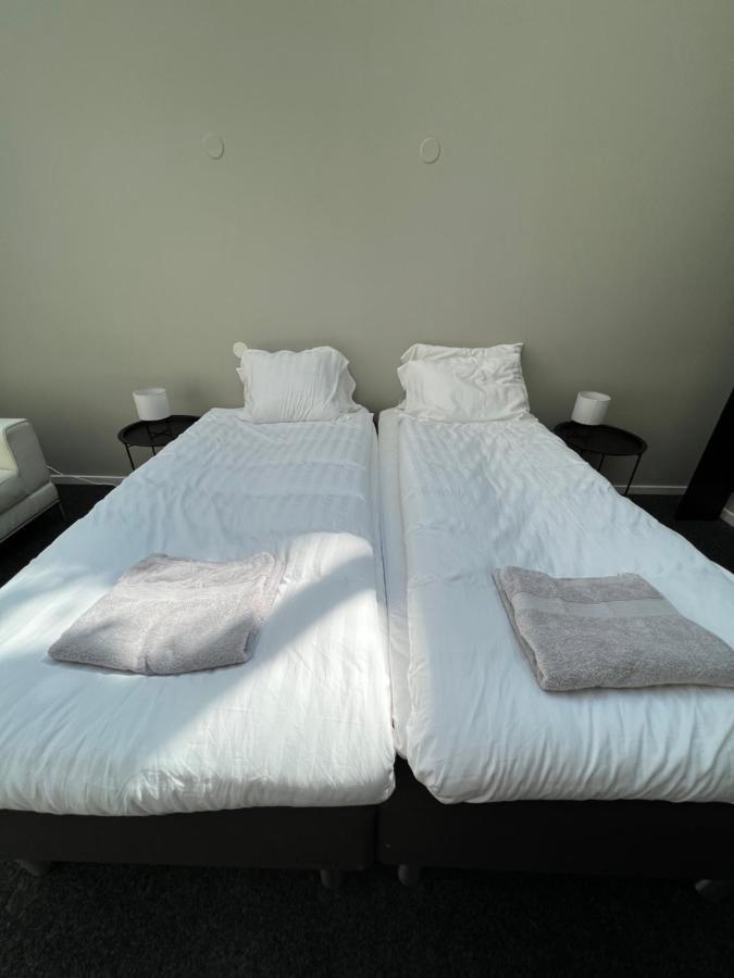 Grad Hotel And Hostel Стокгольм Экстерьер фото